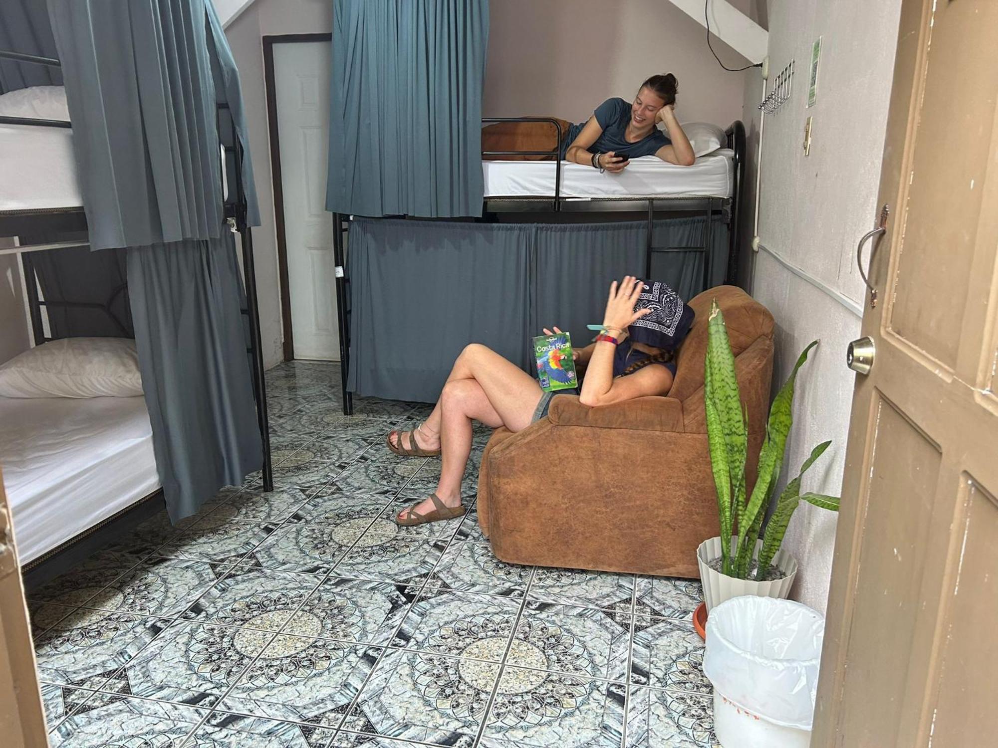 Alpha Arenal Hostel La Fortuna Kültér fotó