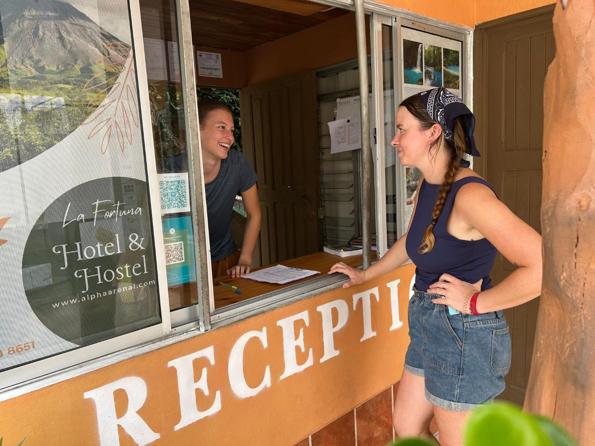 Alpha Arenal Hostel La Fortuna Kültér fotó